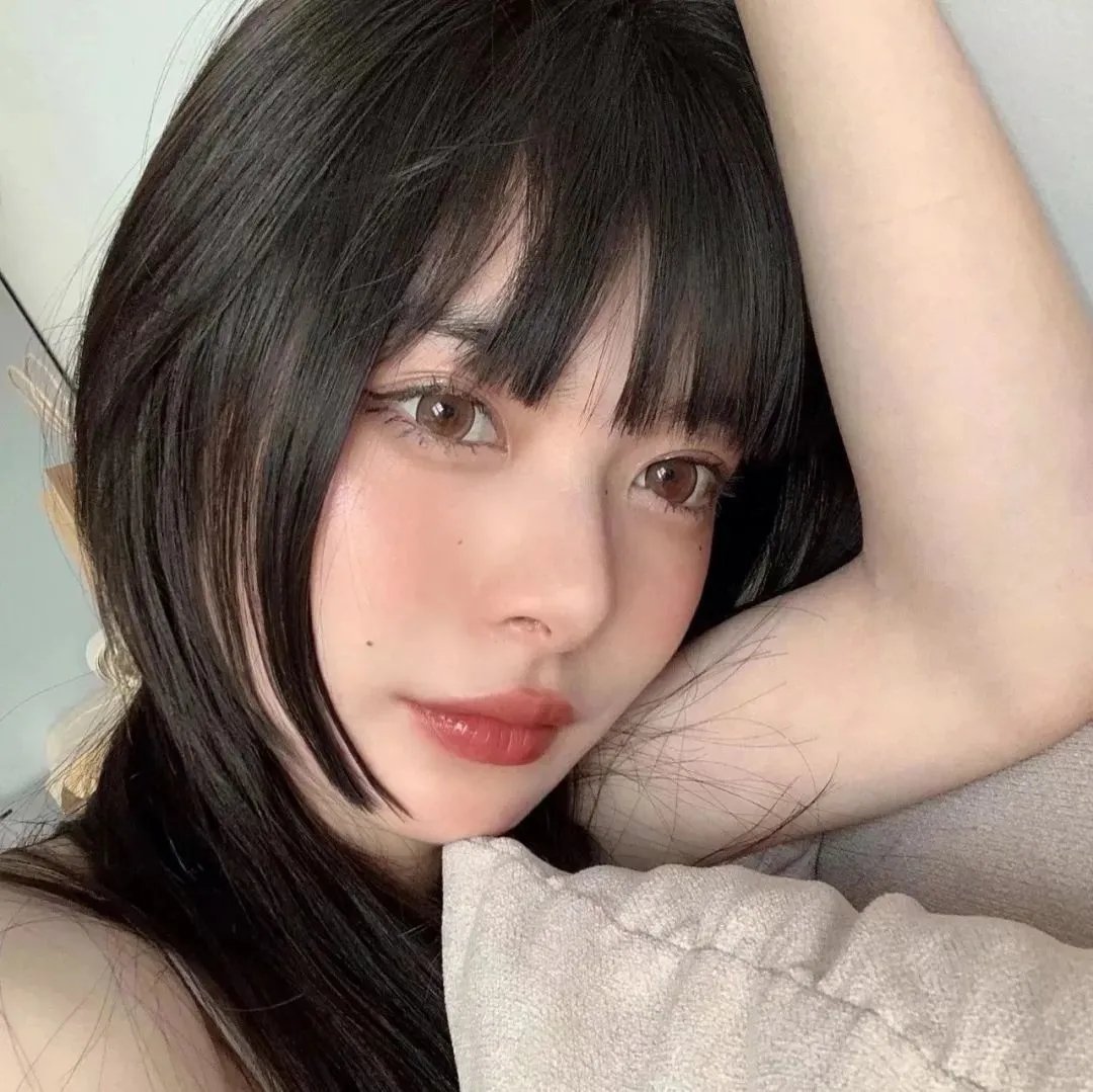 他不是我